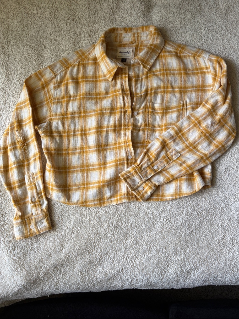 American Eagle Outfitters cropped flannel size small